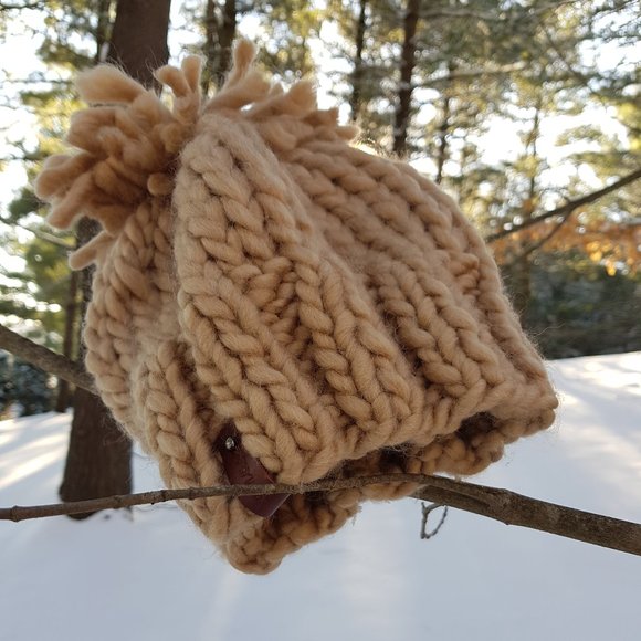 Wool winter set, hazelnut, sweater and matching hat, hand knitted - Picture 8 of 10